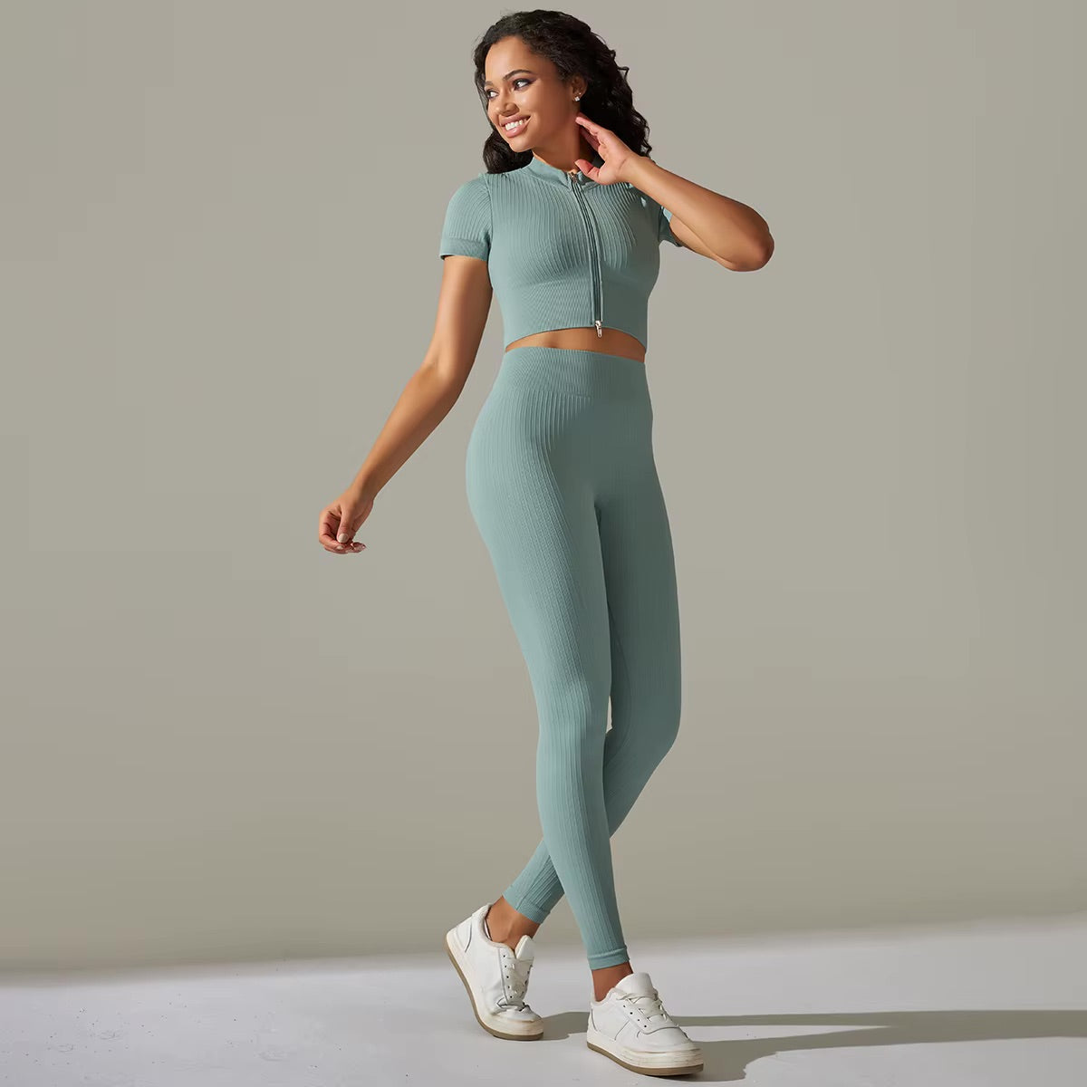 Set aus Oberteil mit Reißverschluss und Leggings | Smaragdgrün