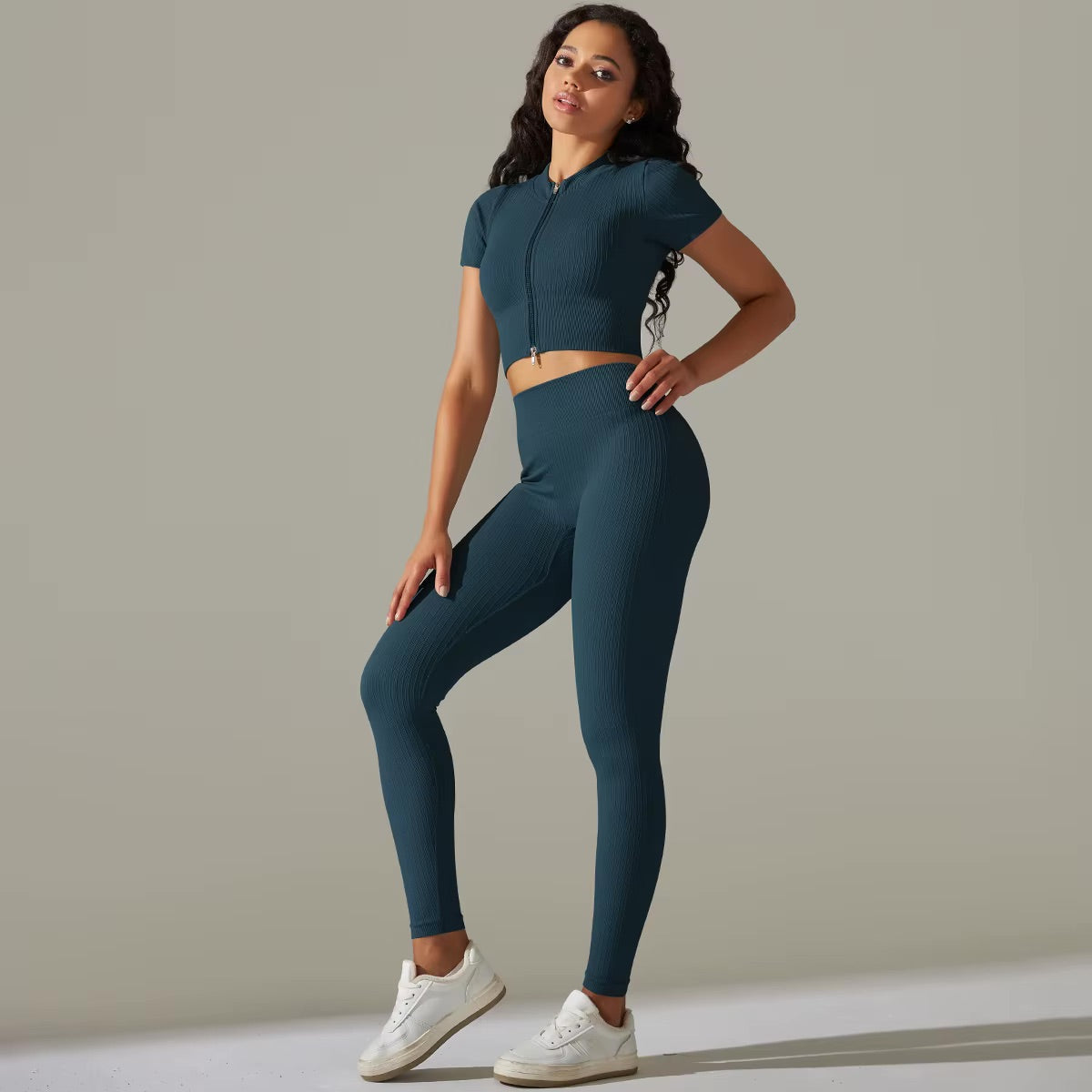 Set aus Oberteil und Leggings mit Reißverschluss | Entenblau