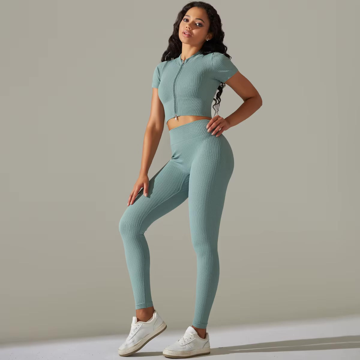 Set aus Oberteil mit Reißverschluss und Leggings | Smaragdgrün