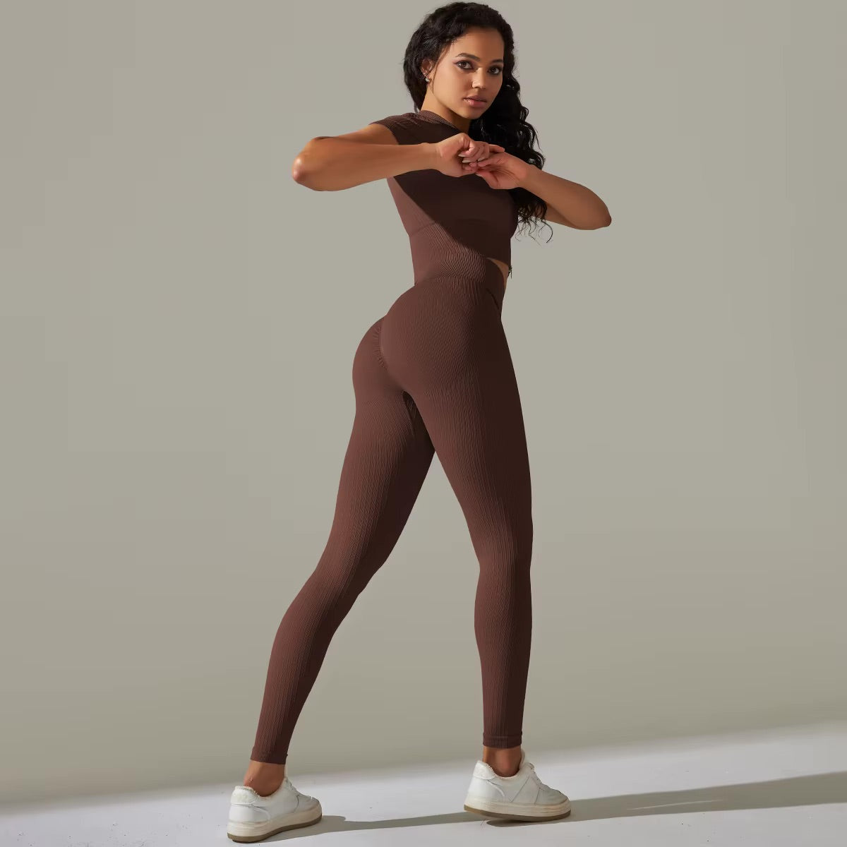 Set aus Oberteil und Leggings mit Reißverschluss | Braun