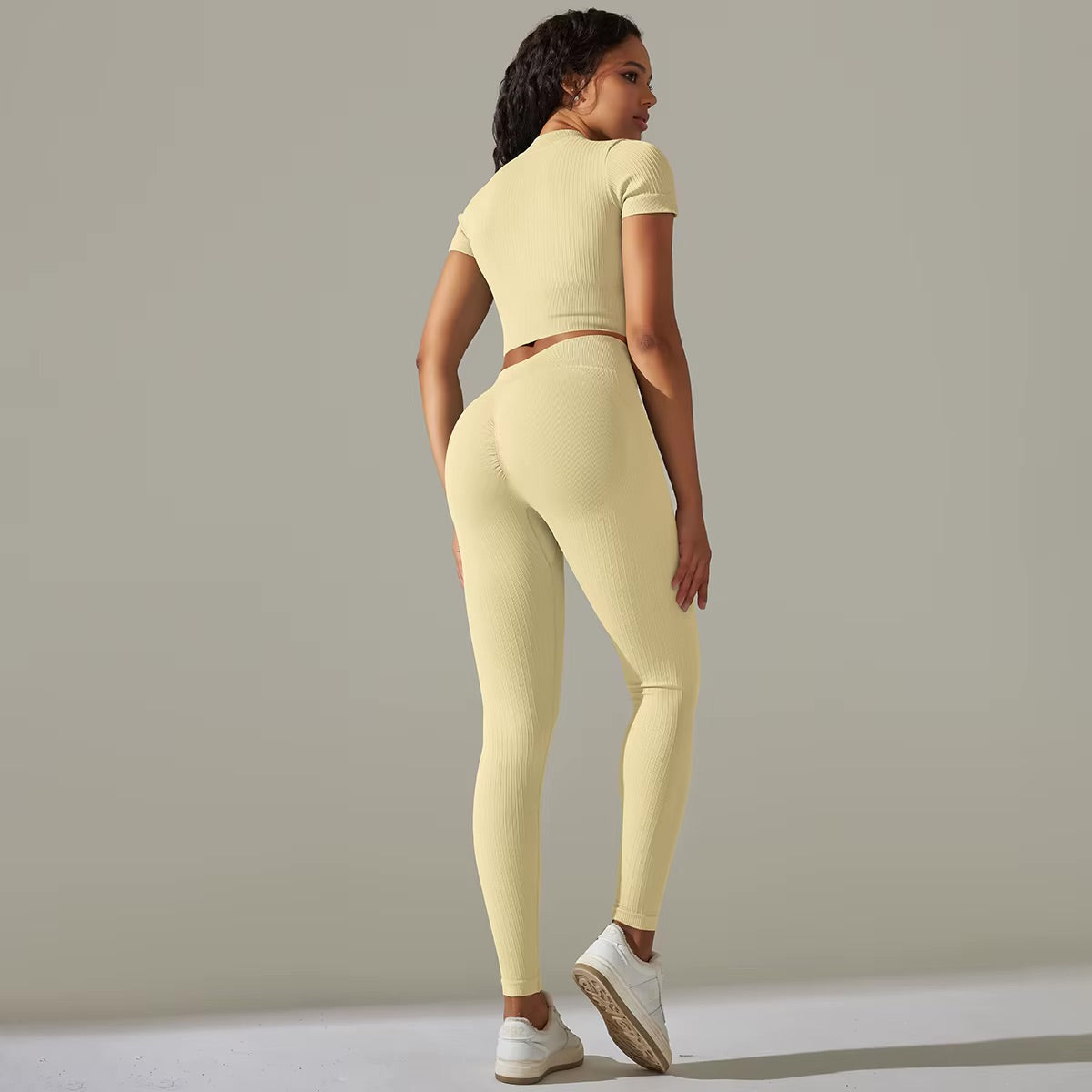Set aus Oberteil und Leggings mit Reißverschluss | Gelb