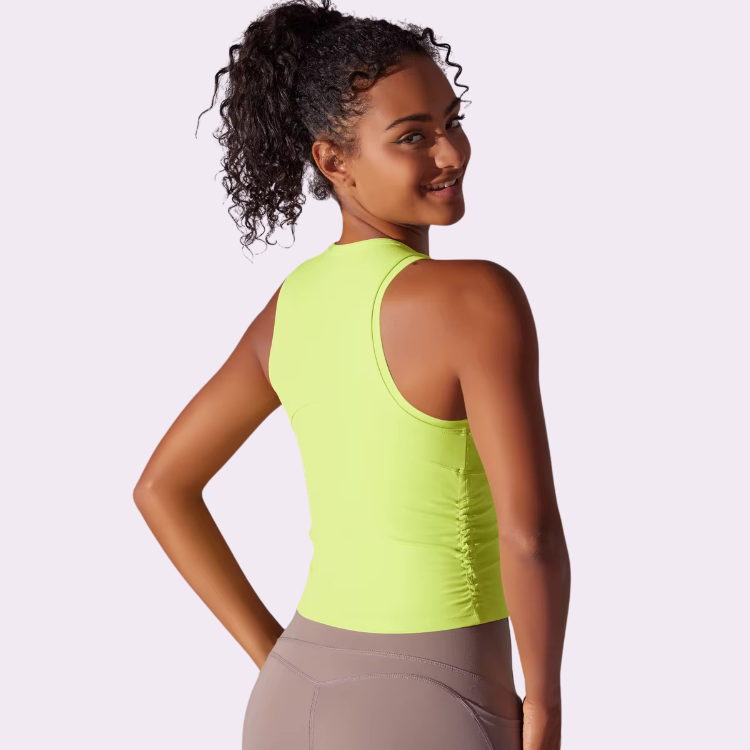 Sporttop mit integriertem BH | Gelb